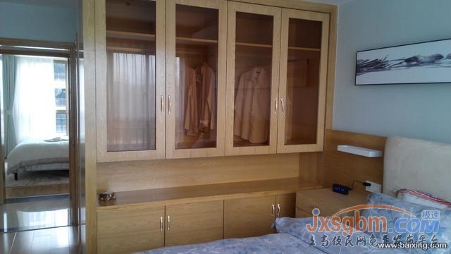 新城國際 3室2廳2衛 毛坯房