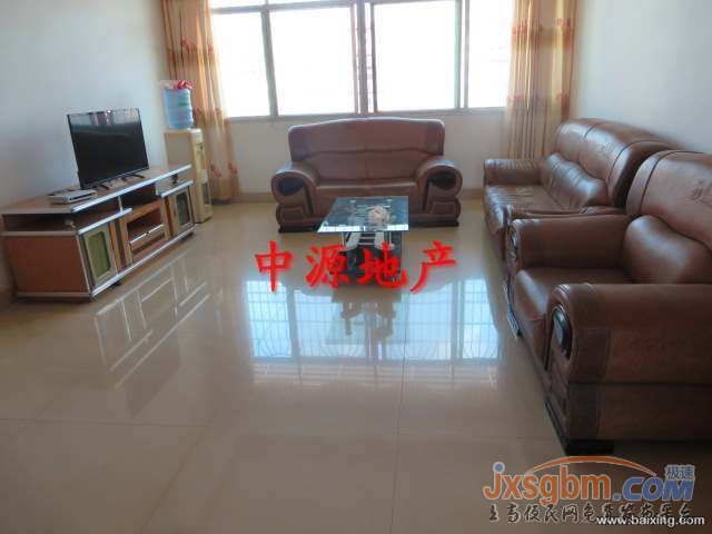 上高和平路4樓，家具家電全配很多是新的，有地下室！