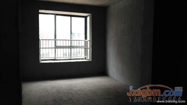 榮盛華府 3室2廳2衛 毛坯房