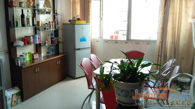 明園小區 3室2廳1衛 精裝修