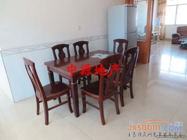 上高和平路4樓，家具家電全配很多是新的，有地下室！