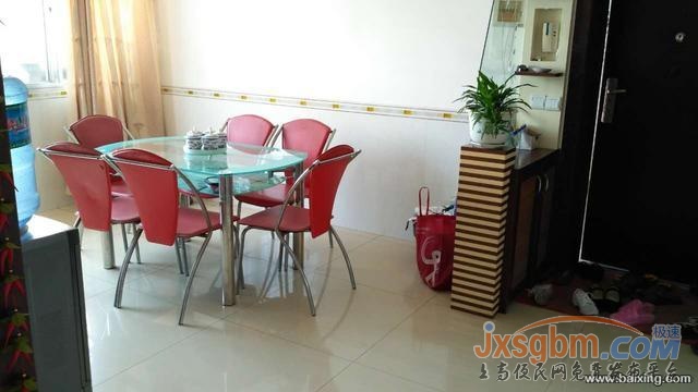 明園小區 3室2廳1衛 精裝修