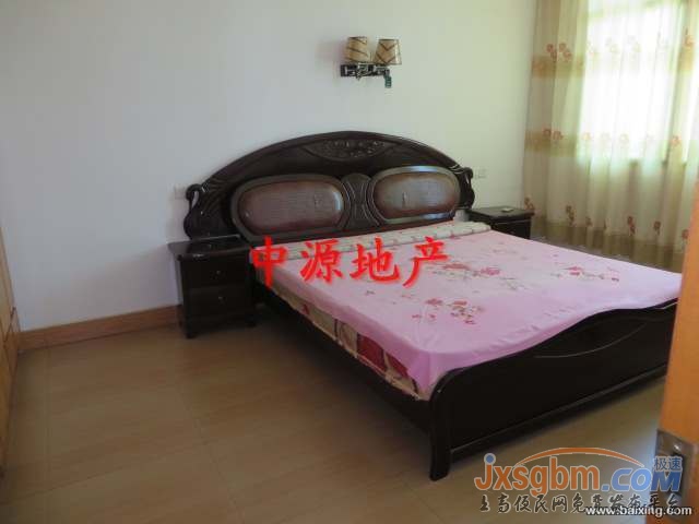 上高和平路4樓，家具家電全配很多是新的，有地下室！