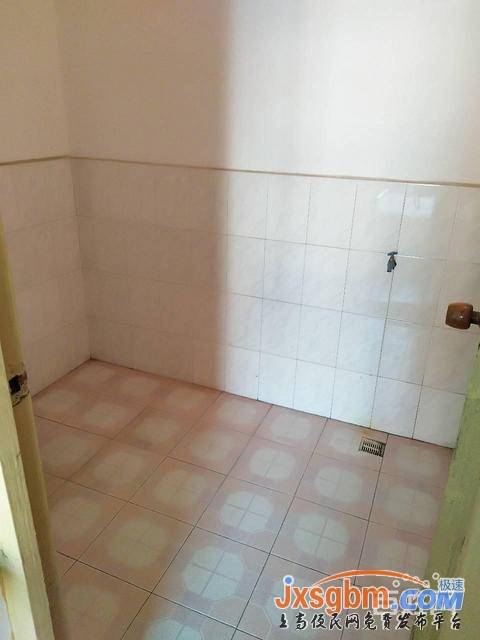 上高蘭家大道4樓三室家具家電全配好停車讀書買菜近