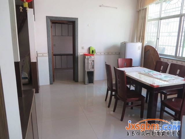 上高錦園小區三樓三房朝南無暗間產權車庫20證件全可按揭