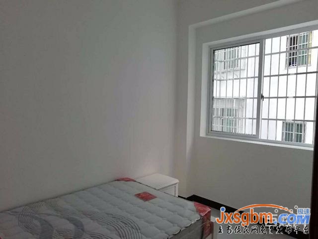 上高四中附近4樓清爽裝修兩室全新家私全配首次發租