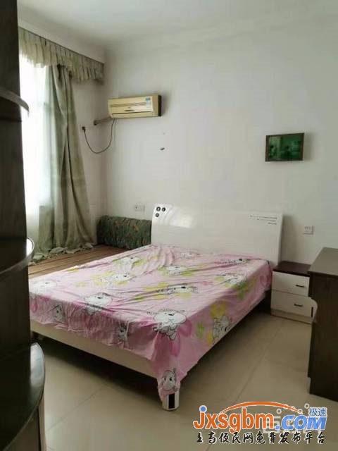 上高和平路5樓兩房家具家電全配地段好