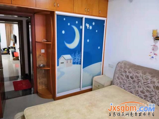 上高國際文苑二樓三室家具家電全配(三空調三床)帶車庫