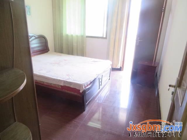 上高四中附近普裝三房邊間地下室6平三證商品房可按揭