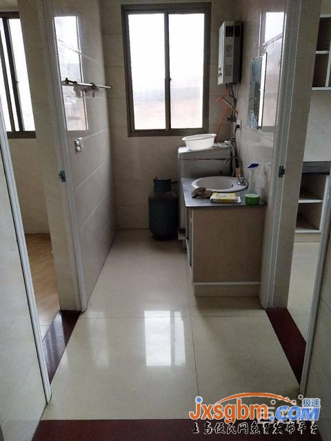 上高交通路5樓三室兩衛家私全配(兩空調)近朗潤四中