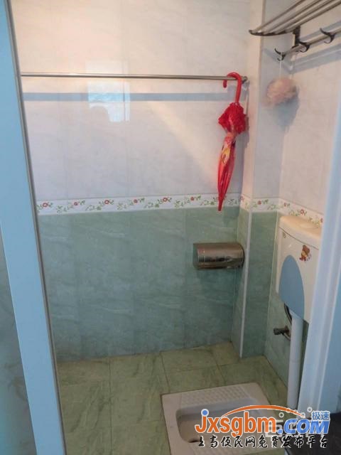 上高錦豐路普裝5樓三室除空調電視外都有帶地下室好停車