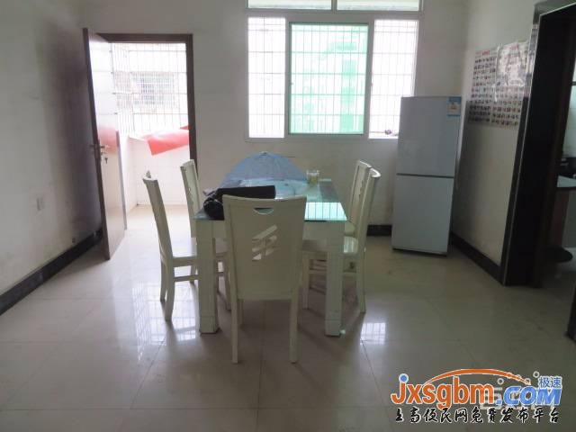 上高錦園小區三房家具家電全配可停車近新城區隨時看