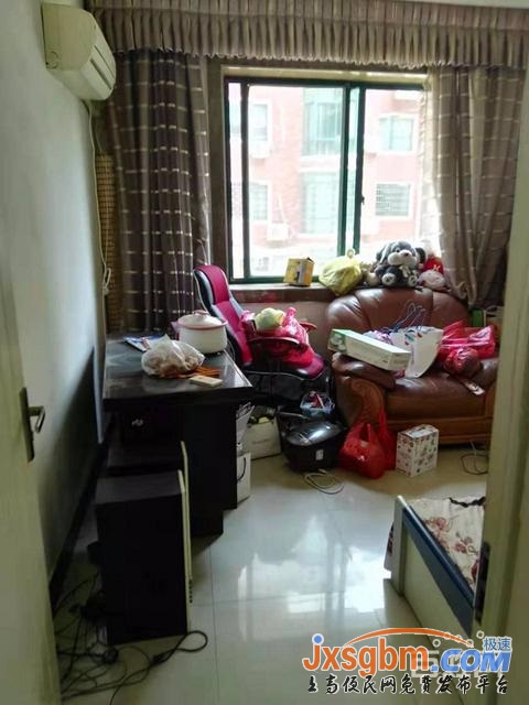 上高正陽小區2樓精裝二樓三室全配兩空調三床好停車