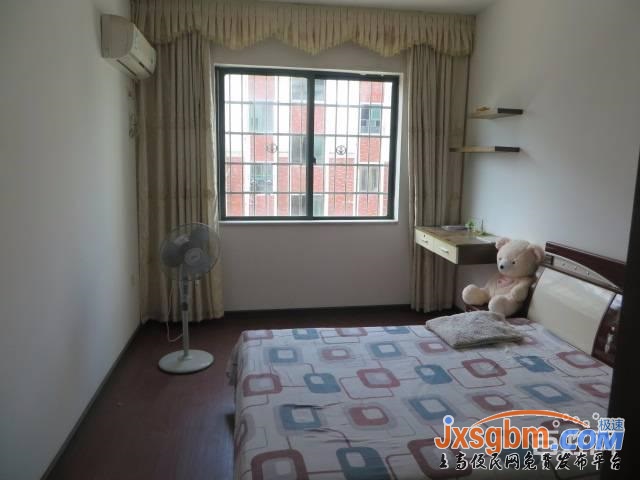 上高正陽小區4樓裝修三房產權車庫19平地段好讀書近