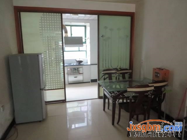 上高正陽小區二樓四房兩衛家具家電全配帶車庫地段好