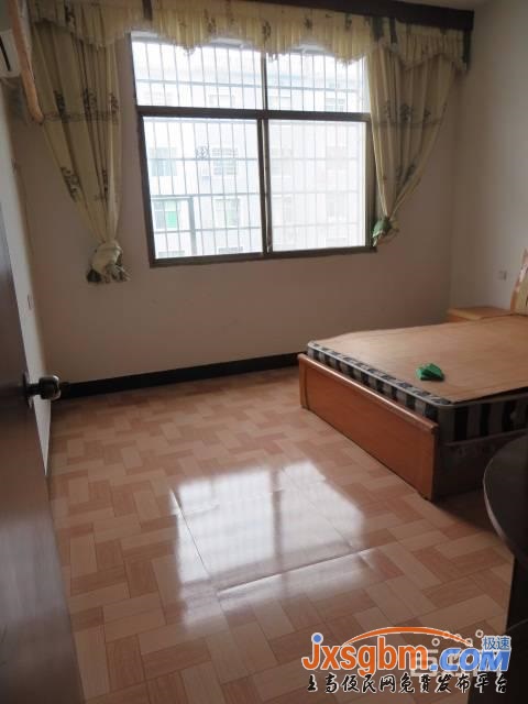 上高蘭家大道5樓兩房家具家電全配近銀海超市