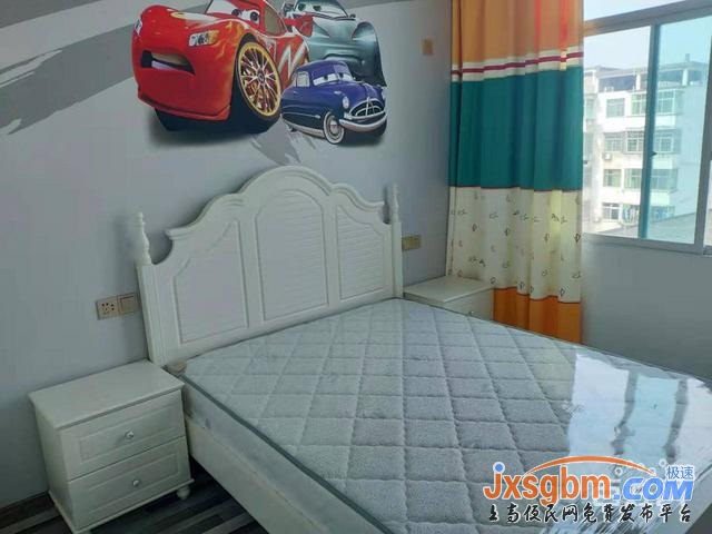 上高蘭橋路新裝修三房兩衛帶衣帽間無暗房三證地下室10平