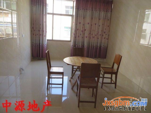 上高朗潤超市旁3樓三室兩衛家私全配三空調三床光線好