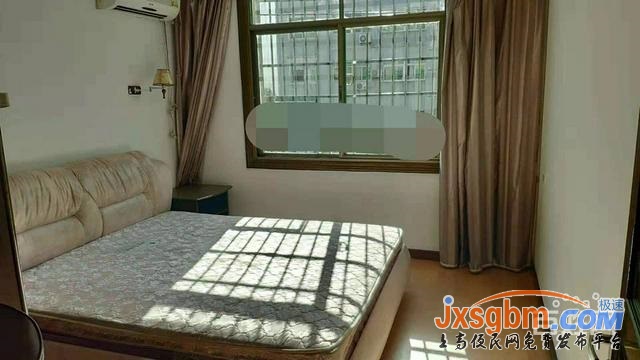 上高四中附近精裝3樓三房兩衛戶型陽光好帶露臺有柴棚