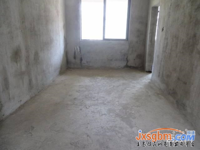 上高錦江豪庭中間層毛坯三房有贈送帶車庫三證可按揭