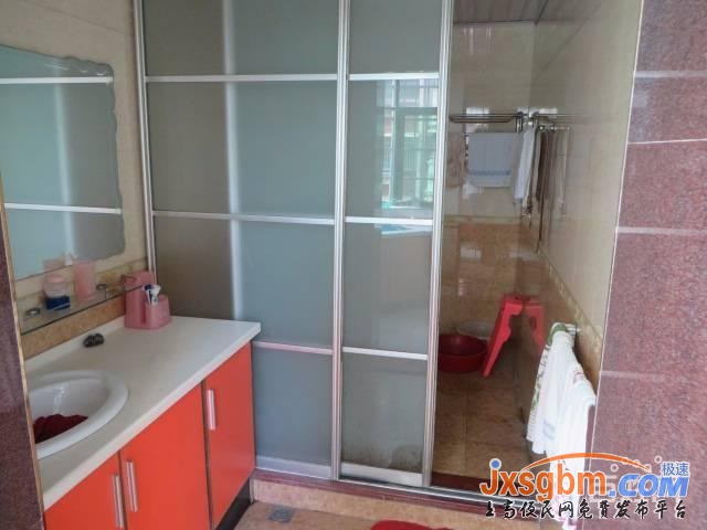 上高正陽小區4樓裝修三房產權車庫19平地段好讀書近