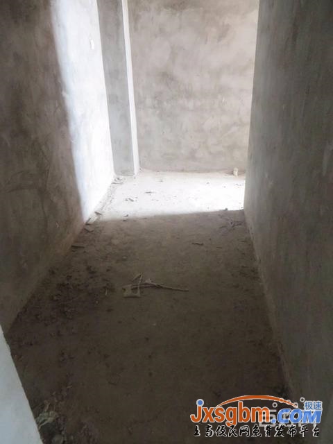 上高錦都圣地雅閣毛坯兩房88平小區安靜三證可按揭