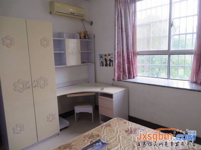 上高芙蓉佳苑2樓精裝三室送家私產權車庫32平讀書近