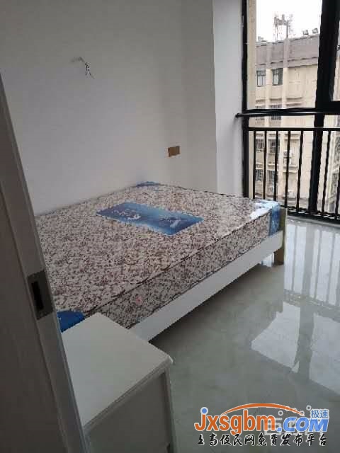 上高紫金國清爽兩房家具家電全配可租半年付款靈活