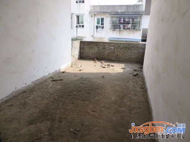 上高蘭家大道155平毛坯大戶地下室很大證件全可按揭