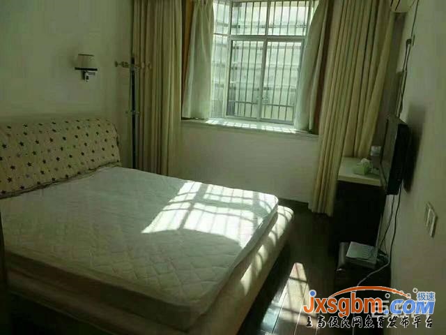 上高軒和小區精裝修4樓三室家私全配四空調三床近實小