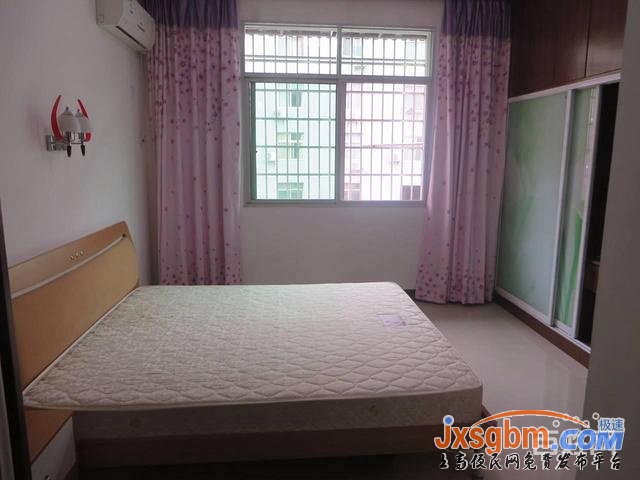 上高銀海超市旁4樓三室家私全配(兩空調兩床)帶柴棚用燃氣