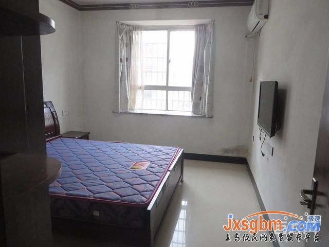 上高芙蓉佳苑2樓精裝三室送家私產權車庫32平讀書近