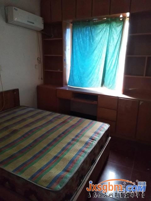 上高鏡山商城普裝三房家具家電全配(兩空調兩床)