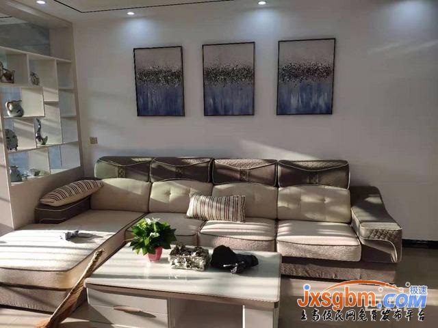 上高學園路三樓三房新裝修送新家具帶地下室三證讀書近可按揭