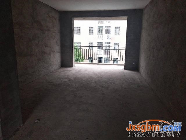 上高帝景豪庭三樓普裝毛坯三房地面車庫26平三證按揭