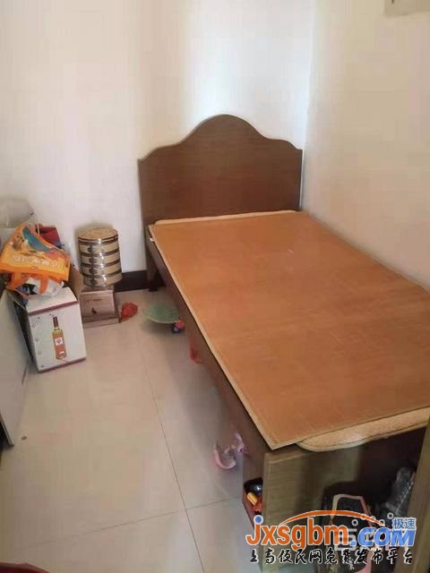 上高逸夫小學附近三房家具家電全配(兩空調三床用燃氣