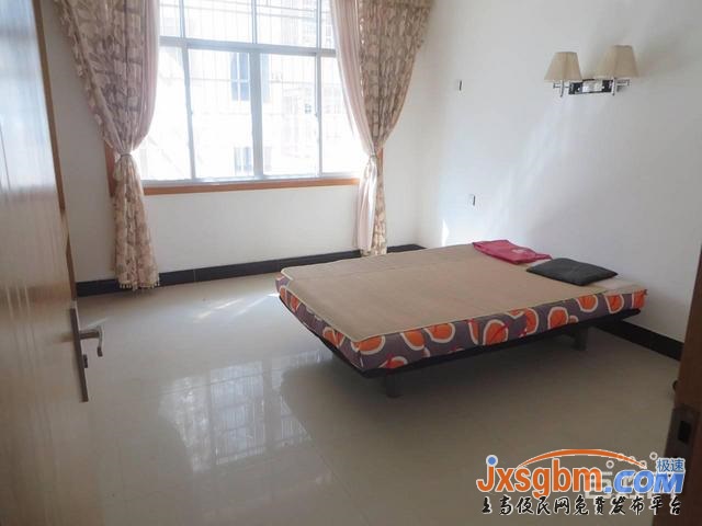 上高錦豐路普裝5樓三室除空調電視外都有帶地下室好停車