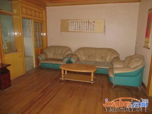 上高和平路5樓普裝三房家具家電全配好停車6千一年