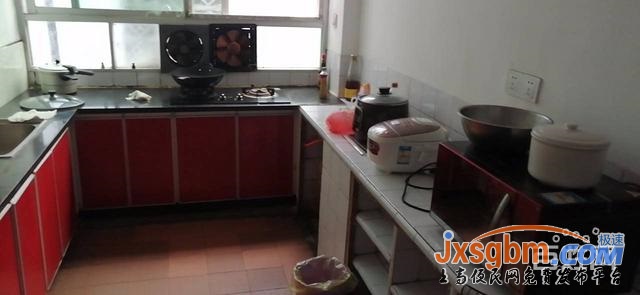 上高建設中路三樓三房家具家電全配地段好