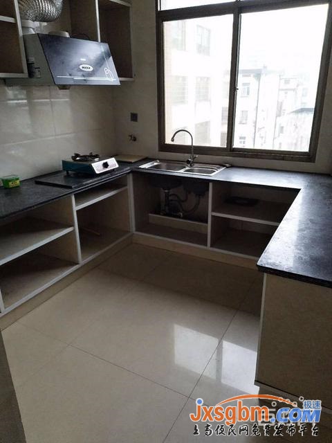 上高交通路5樓三室兩衛家私全配(兩空調)近朗潤四中