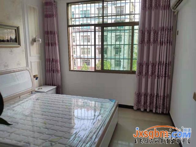 上高學園路三樓三房新裝修送新家具帶地下室三證讀書近可按揭