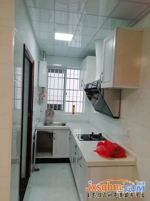 上高四中附近4樓清爽裝修兩室全新家私全配首次發租