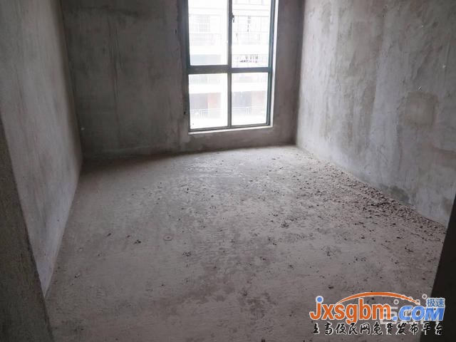 上高高盛歐錦名城毛坯復式樓地面車庫20平三證讀書近