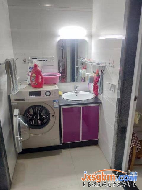 上高蘭家大道5樓清爽裝修家具家電全配兩空調兩床好停車