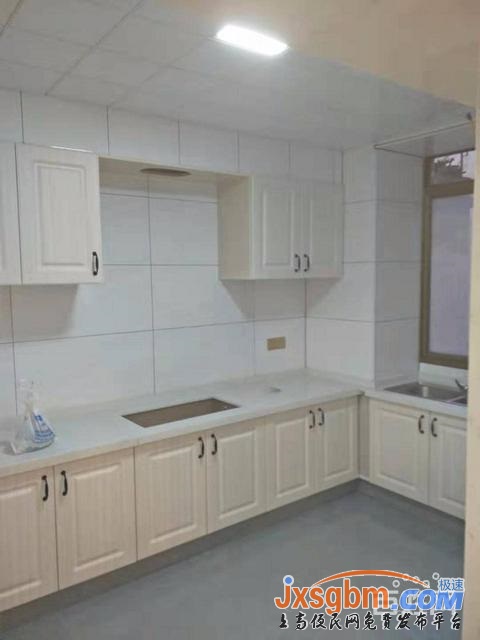 上高四中附近2樓四房新裝修未入住送全新家具讀書買菜近