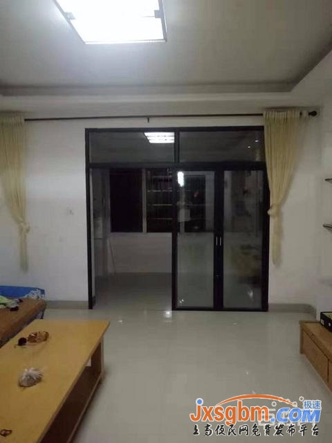 上高錦都圣地雅閣二樓三房家具家電全配用天燃氣好停車