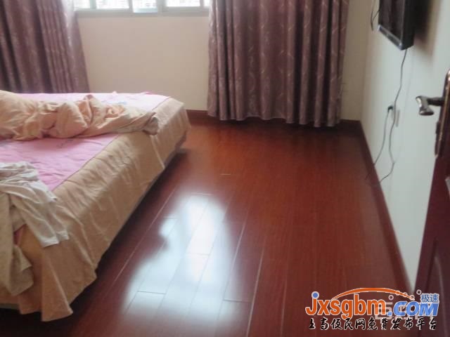 上高新城區四樓精裝修三樓家具家電全配兩空調讀書近