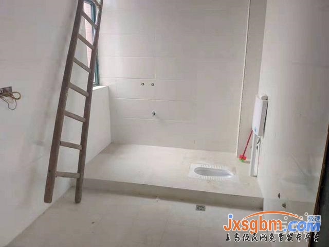 上高歐錦名城前年裝修僅住一個月帶車庫有露臺送家私急賣