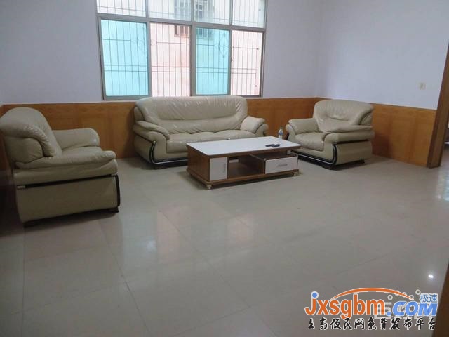 上高四中旁邊3樓翻新裝修三室家具家電全配用天燃氣