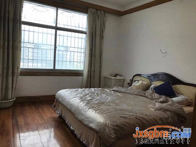 上高富康小區4樓普裝三房家私全配兩空調兩床近二五中